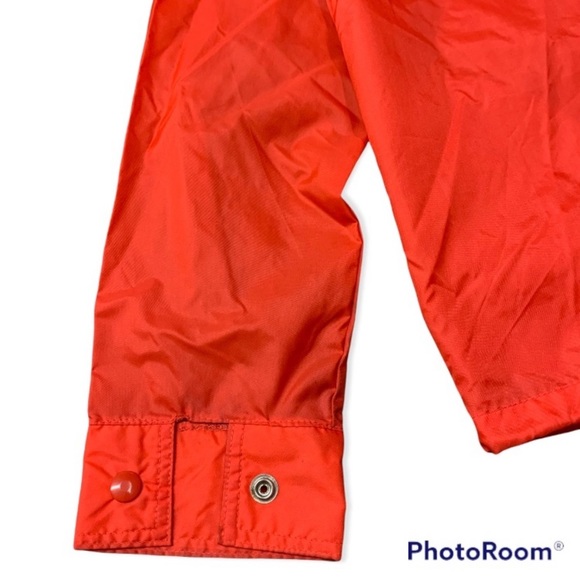 Vintage Single Stitch Men's Red Nylon Windbreaker Jacket by AMEREX Sport-Series - Picture 8 of 15